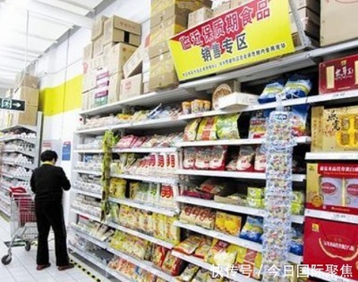 這屆年輕人有多“摳”？光靠著一個“摳”字，撐起了900億市場食品銷售